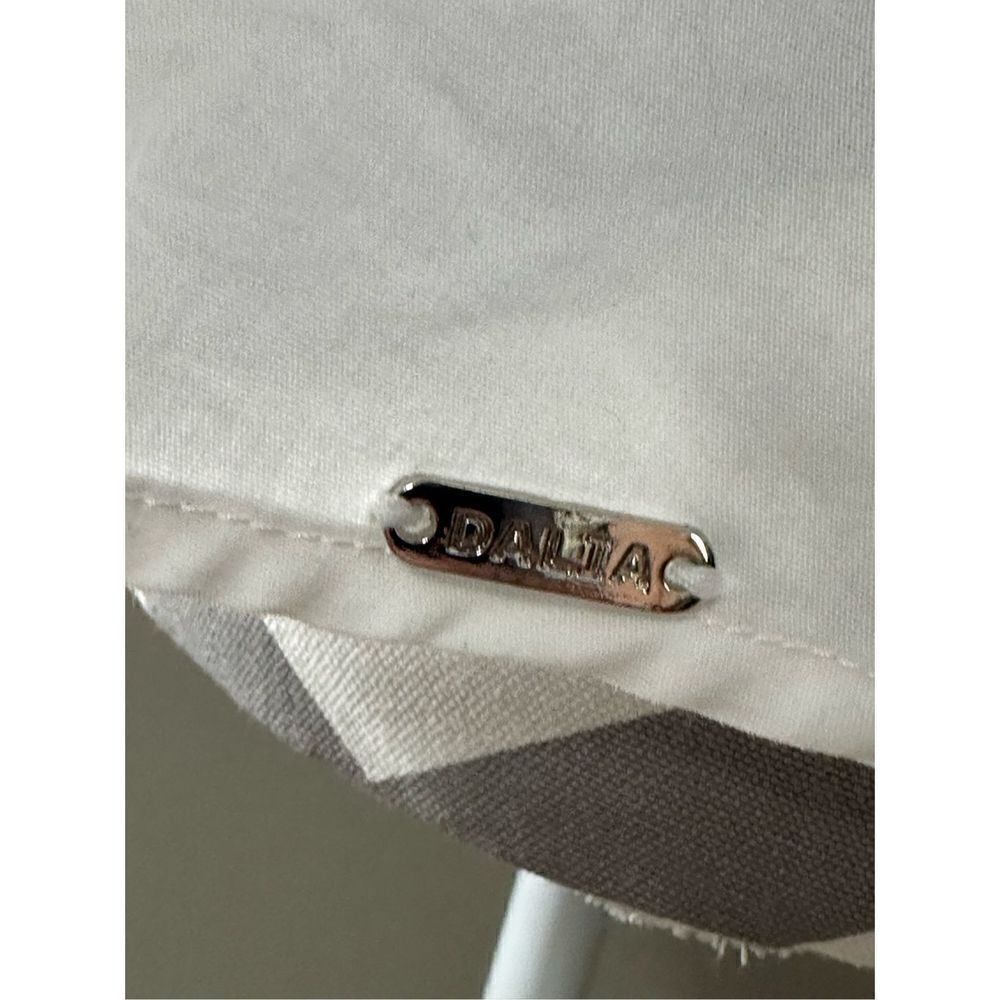 Dalia Collection functional white blouse - Picture 4 of 11